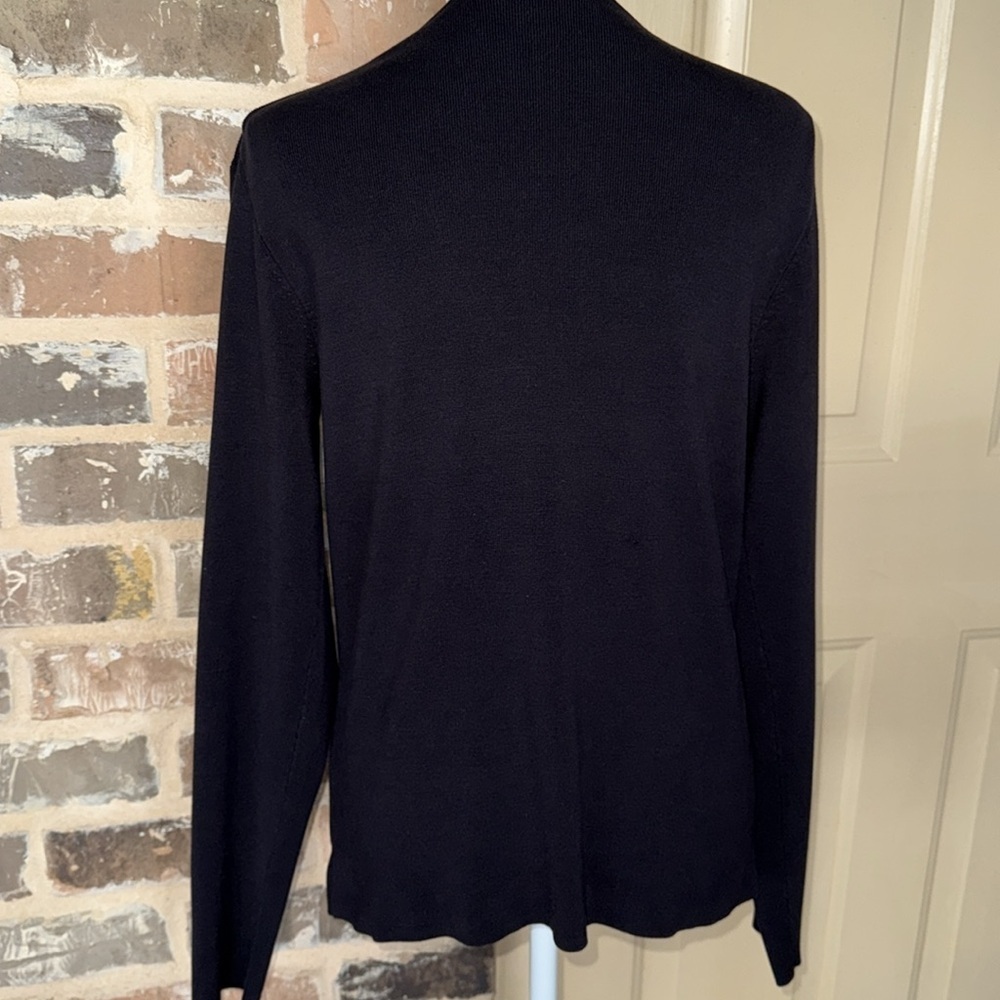 Brooks Brothers Black Silk Blend Crewneck Sweater Timeless Preppy Classic Sz LRG - Picture 2 of 12